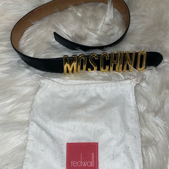 Moschino Redwall Black Leather Belt Vintage